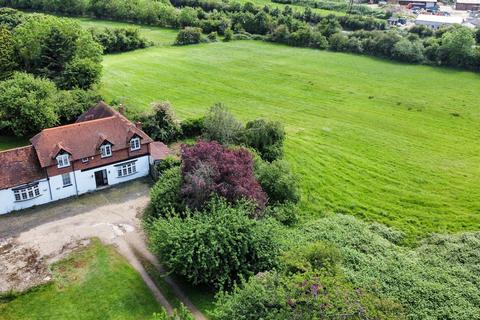 4 bedroom property with land for sale - Kimber's Lane, Maidenhead
