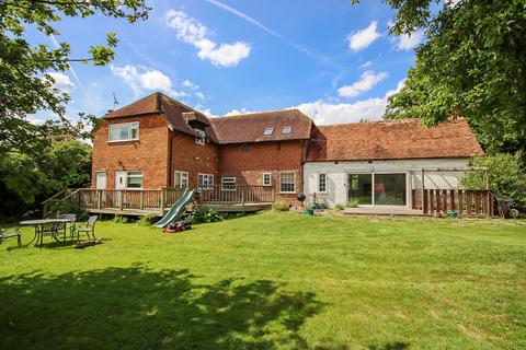 4 bedroom property with land for sale - Kimber's Lane, Maidenhead