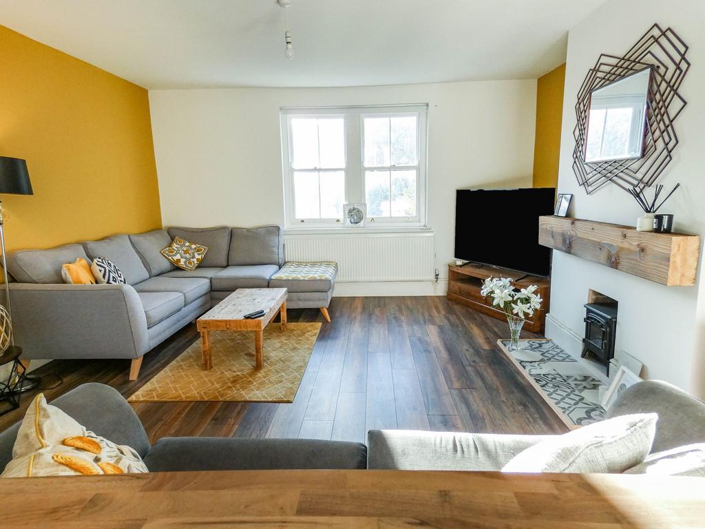 First Row, Ashington, Northumberland... 3 bed cottage £169,950