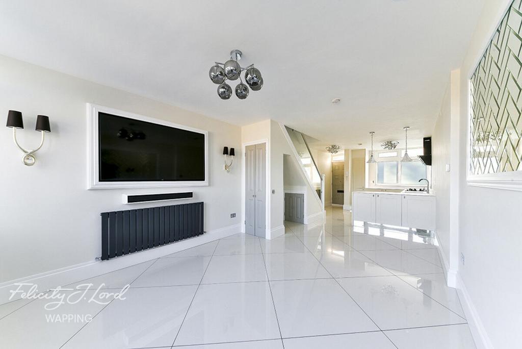 Troon House, White Horse Road, London, E1 2 bed for sale £