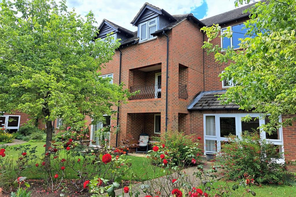 Trinity Court, Wethered Road 1 bed apartment for sale £215,000