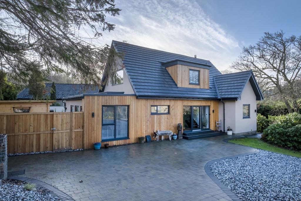 90 Snows Green Road, Shotley Bridge, County Durham DH8 4 bed detached