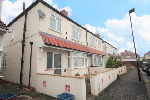 30 Penderel Road, Hounslow, TW3 3QR
