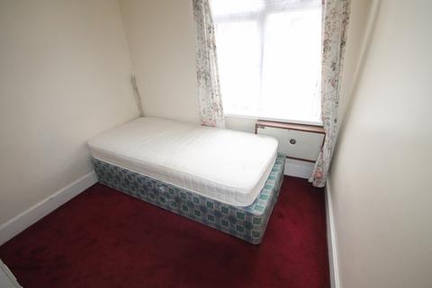 30 Penderel Road, Hounslow, TW3 3QR