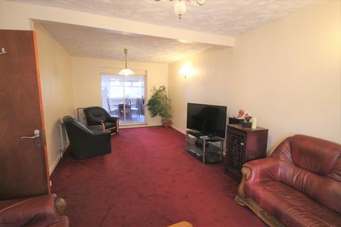30 Penderel Road, Hounslow, TW3 3QR