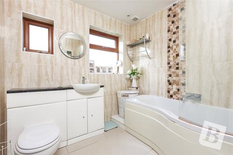 34 Sandown Avenue, Dagenham, RM10 8XD
