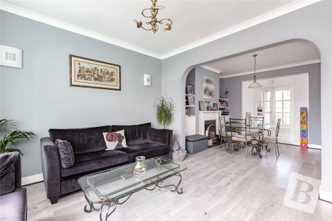 34 Sandown Avenue, Dagenham, RM10 8XD