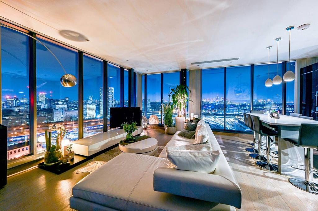 Penthouse, Lumiere Apartments St Johns Hill, Battersea, London, SW11 2