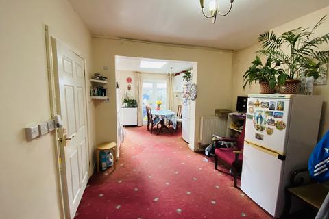 31 Clifford Road, Hounslow, TW4 7LS