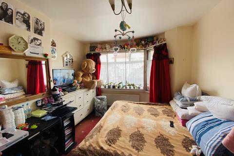 31 Clifford Road, Hounslow, TW4 7LS