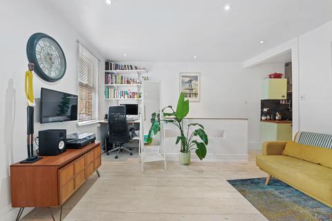 619a Roman Road, London, E3 2RN