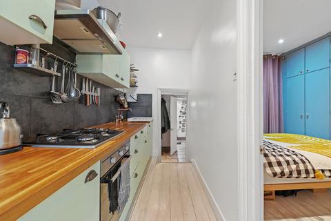 619a Roman Road, London, E3 2RN