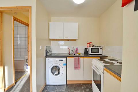 2 bedroom apartment to rent, Wades Road, Filton