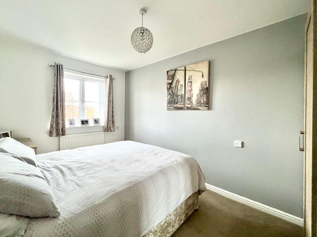 Bedroom 1 (Double)
