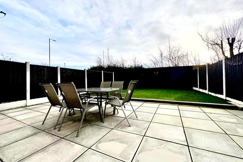 35 Lingfield Close, Netherton, Bootle, L30 1BB