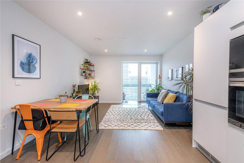 York Way, London, N7 1 bed apartment - £2,708 pcm (£625 pw)