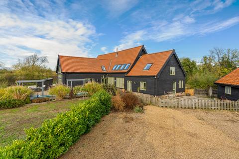 5 bedroom barn conversion for sale - Malthouse Lane, Gissing, Diss