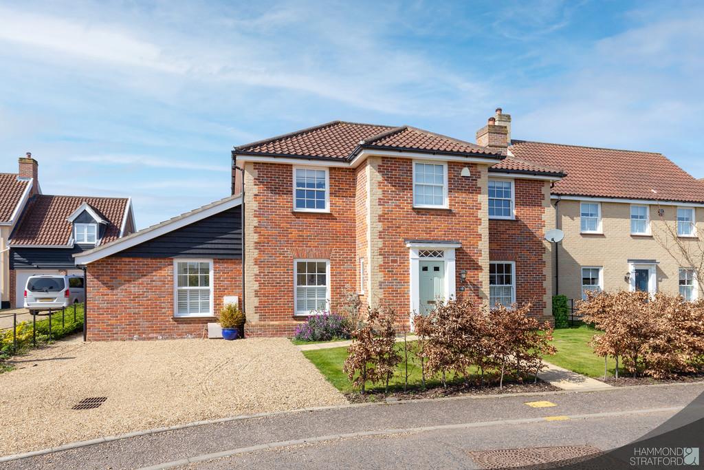 Sowdlefield Walk, Mulbarton 4 bed detached house for sale £550,000