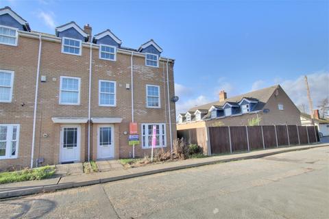 4 bedroom townhouse for sale - Huntingdon Road, Chatteris