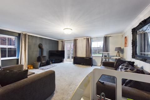 undefined, Red Gables Court, Leigh