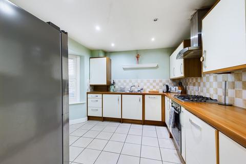 undefined, Red Gables Court, Leigh