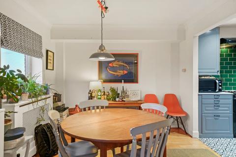 Flat G, 2 Grand Union Close, London, W9 2BD