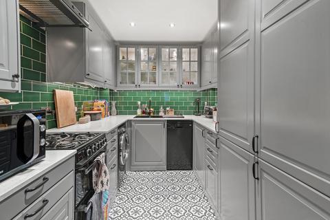 Flat G, 2 Grand Union Close, London, W9 2BD