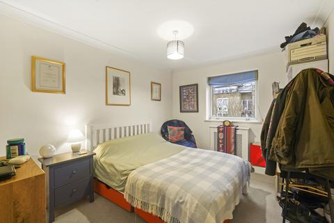 Flat G, 2 Grand Union Close, London, W9 2BD