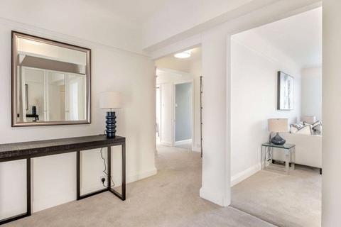 2 bedroom apartment to rent, Fulham Road, South Kensington, London, SW3