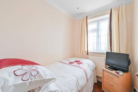 24 Baker Lane, Mitcham, CR4 2LG