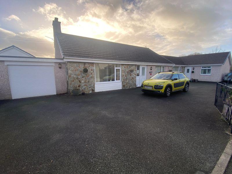Talwrn, Isle of Anglesey 4 bed detached bungalow £359,950