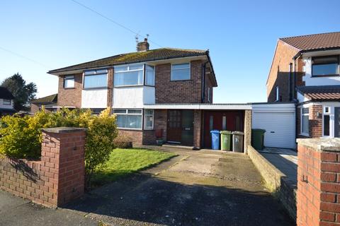 3 bedroom semi-detached house for sale - Broadway, Widnes