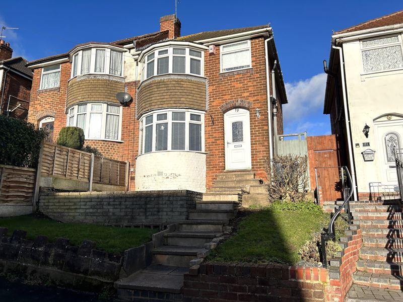 Jayshaw Avenue, Great Barr, Birmingham B43 5SB 3 bed semidetached