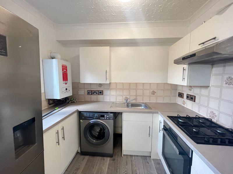 Apartment in London - View 3