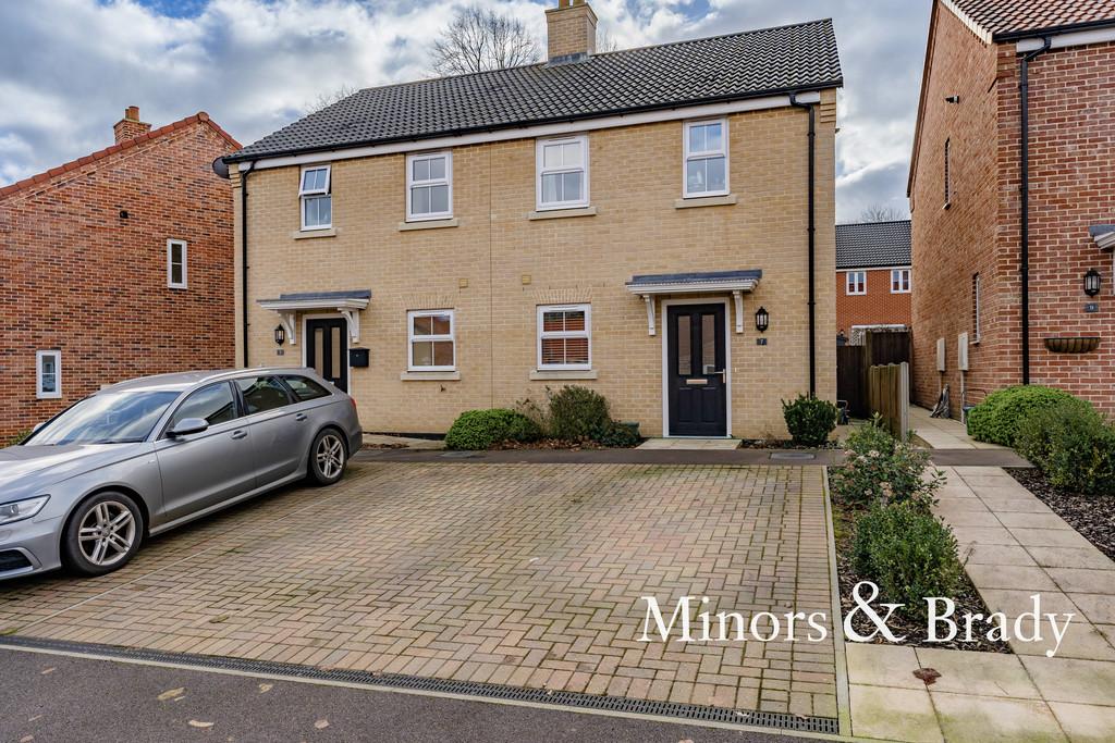 Old Hall Road, Little Plumstead 3 bed semidetached house for sale £