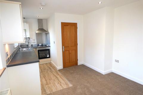 1 bedroom flat to rent - Nann Hall Glade, Cleckheaton, BD19