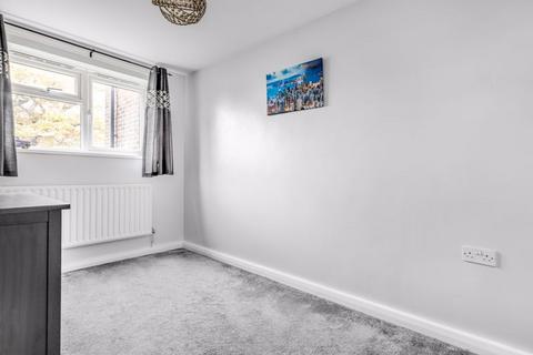 1 The Mount, Coulsdon, CR5 2PD