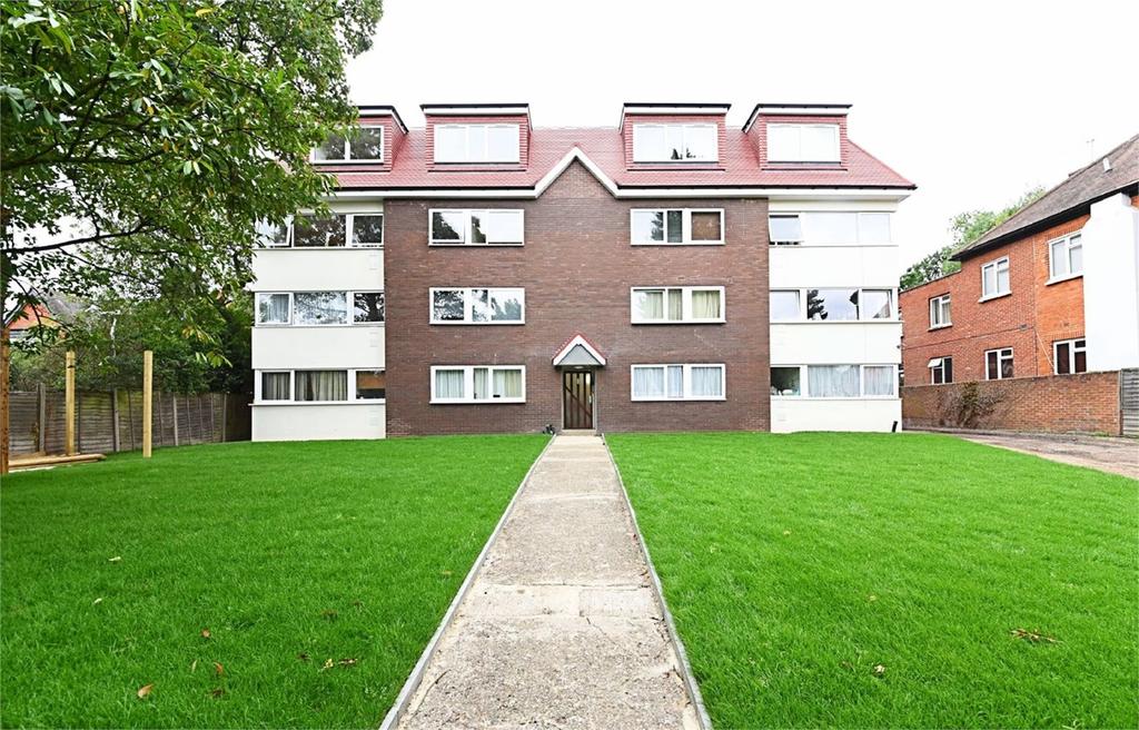 Acer Lodge, 75 Torrington Park, North Finchley, N12 1 bed flat £1,550