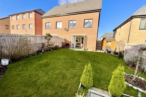 16 Cedar Grove, Waverley, Rotherham, S60 8DA