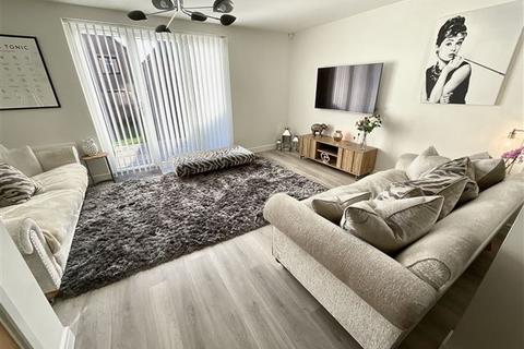 16 Cedar Grove, Waverley, Rotherham, S60 8DA