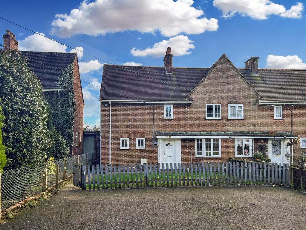 Northerwood Avenue, Lyndhurst, SO43 2 bed semidetached house £370,000