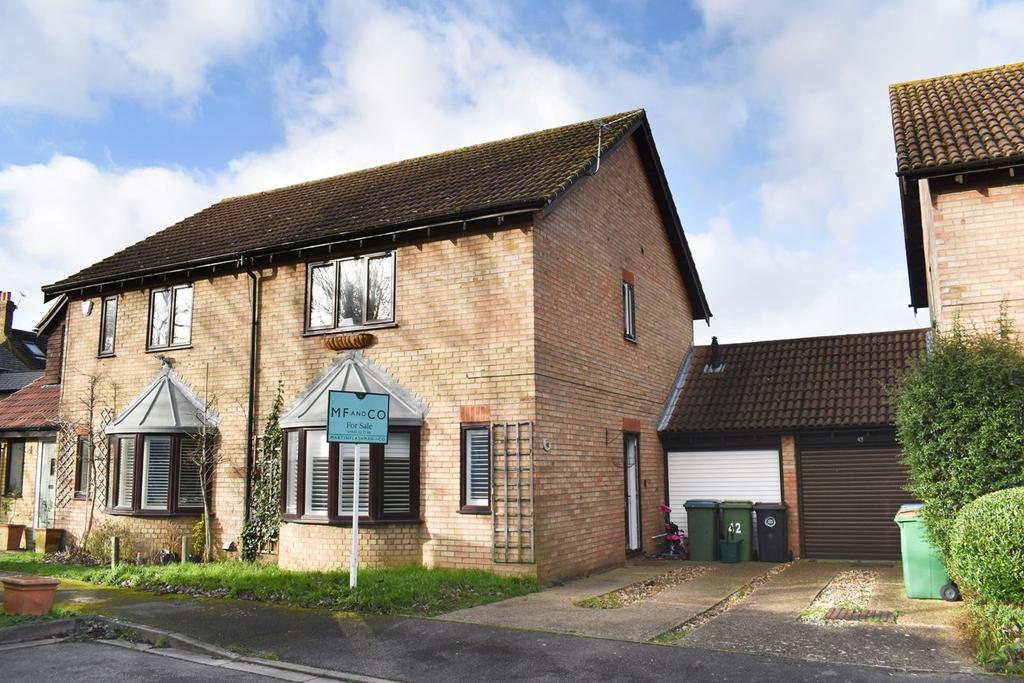 Stonebanks, WaltononThames, KT12 3 bed semidetached house £565,000
