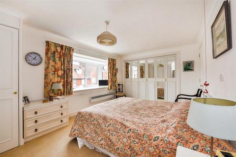 1 bedroom retirement property for sale, Queen Street, Arundel