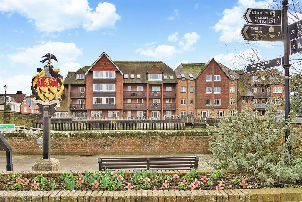 Martlets Court