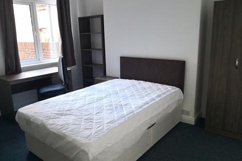 2 bedroom flat to rent - Heathcote Street, Hull