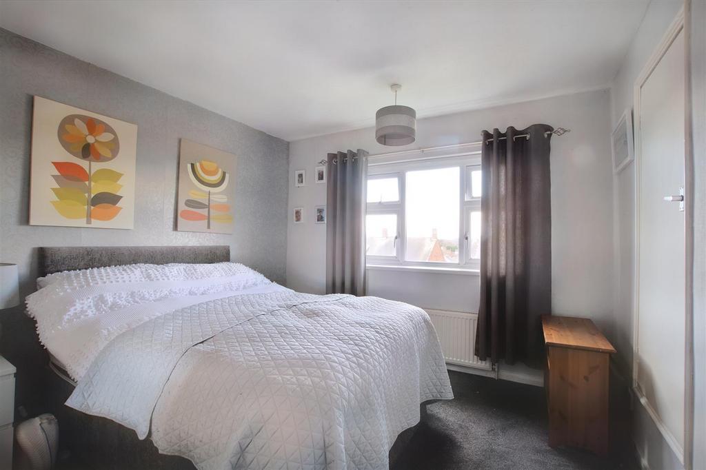 Bedroom 1.jpeg