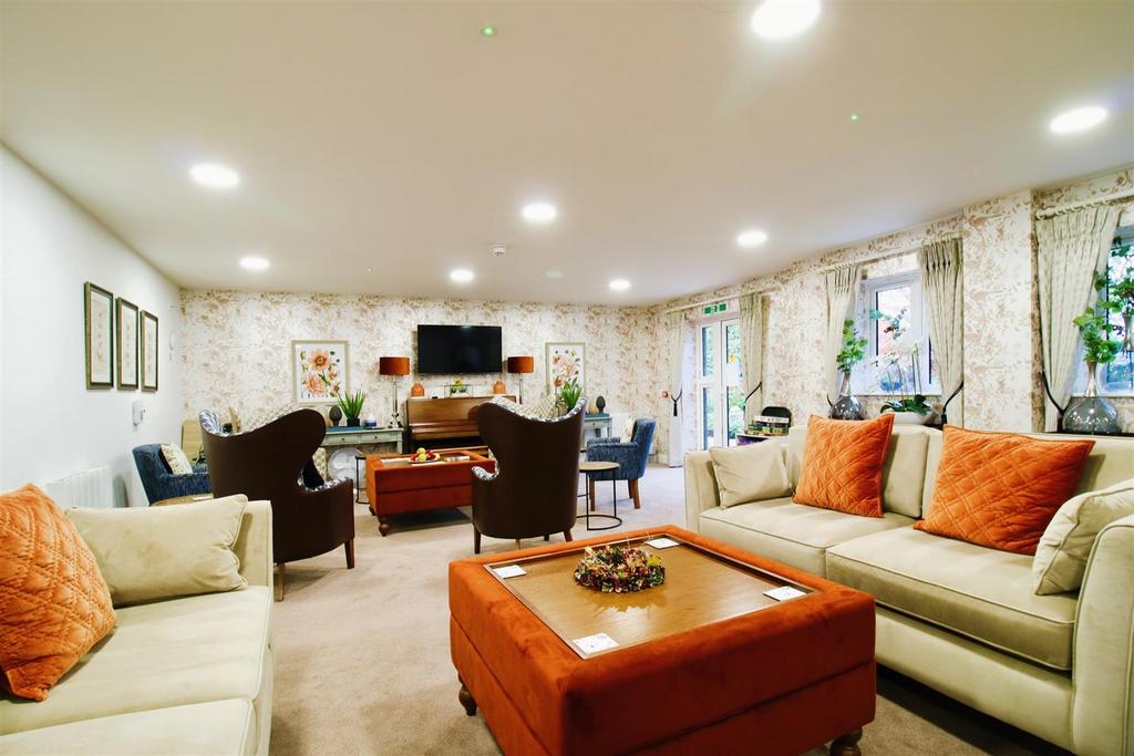 Communal Lounge