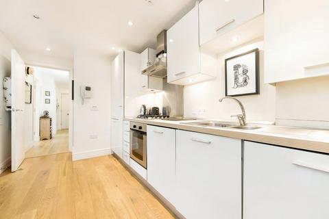 2 bedroom flat to rent, Brixton, SW2