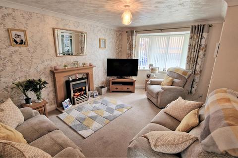 3 bedroom detached house for sale - Purbeck Place, Calne