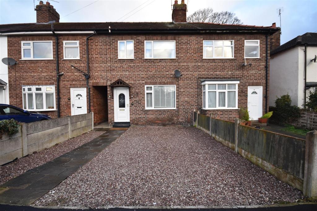 Milner Road, Heswall 2 bed terraced house £800 pcm (£185 pw)